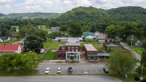 4 Front St, Normandy, TN 37360 photo 5