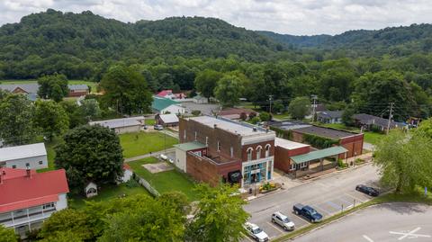 4 Front St, Normandy, TN 37360 photo 7