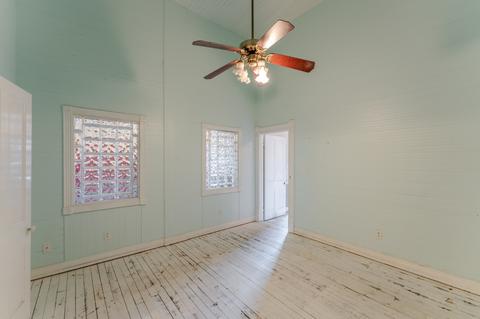 4 Front St, Normandy, TN 37360 photo 28