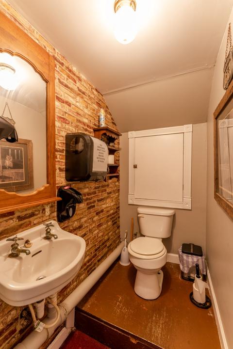 4 Front St, Normandy, TN 37360 photo 24