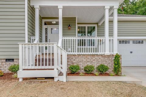 223 Stephen St, Dickson, TN 37055 photo 4