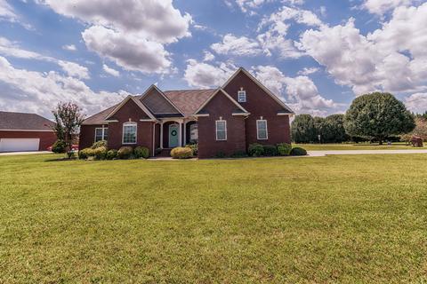 19 Mason Pl, Decherd, TN 37324 photo 3