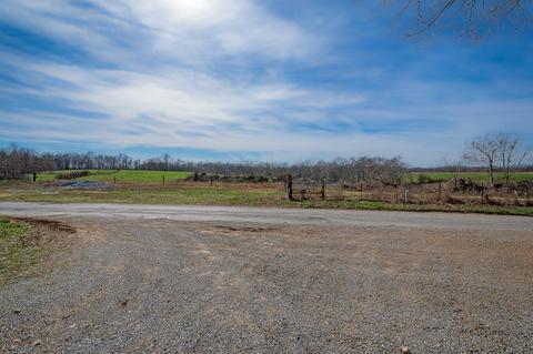 209 Weakley Loop Rd, Ethridge, TN 38456 photo 5