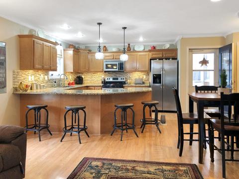 122 W Spring St, Dover, TN 37058 photo 9