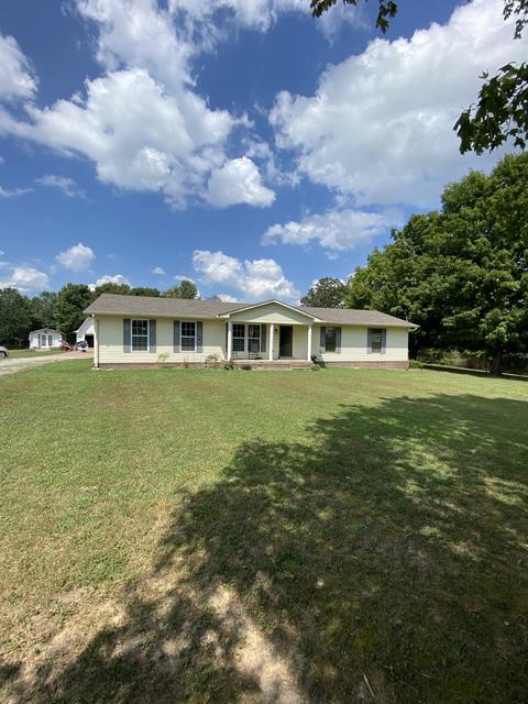 221 Riddle Ln, Loretto, TN 38469 photo 2