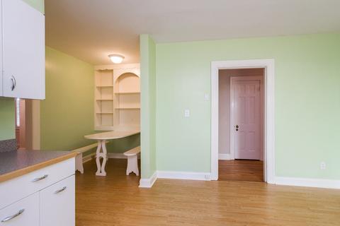 800 E Bell St, Murfreesboro, TN 37130 photo 13
