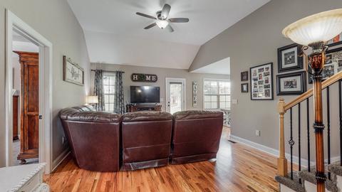 213 Deerfield Dr, Springfield, TN 37172 photo 8