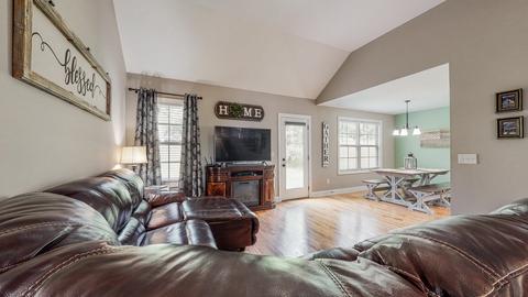 213 Deerfield Dr, Springfield, TN 37172 photo 9