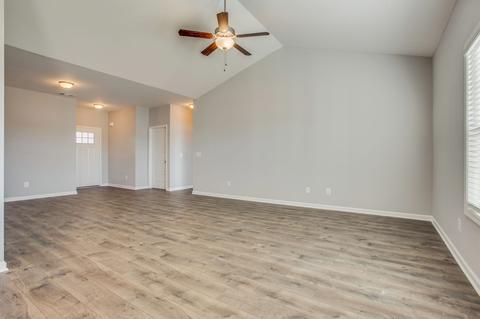 723 Mitscher Dr, Spring Hill, TN 37174 photo 4
