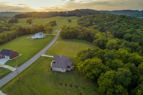 174 Tom Walker Dr, Beechgrove, TN 37018 photo 2