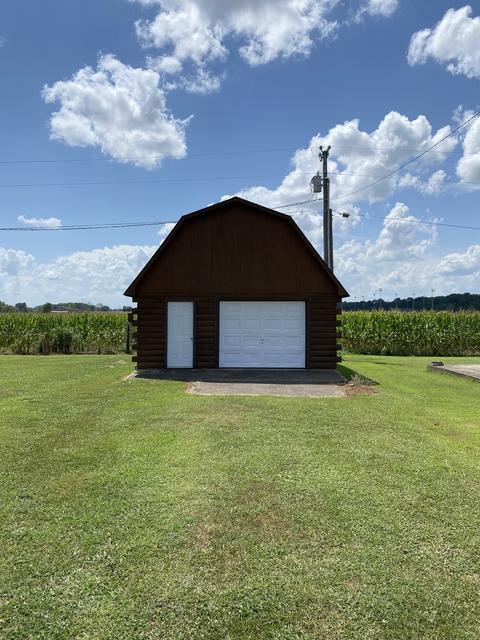 214 Collier St, Loretto, TN 38469 photo 4