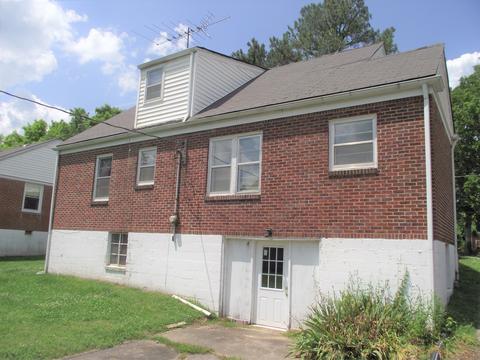 117 W Hackberry St, Centerville, TN 37033 photo 4