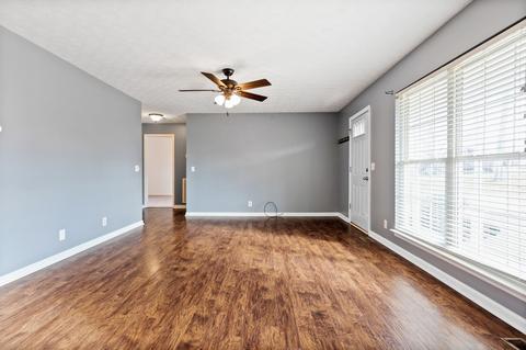 225 Elder Dr, Springfield, TN 37172 photo 2