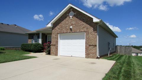 618 Berry Cir, Springfield, TN 37172 photo 3