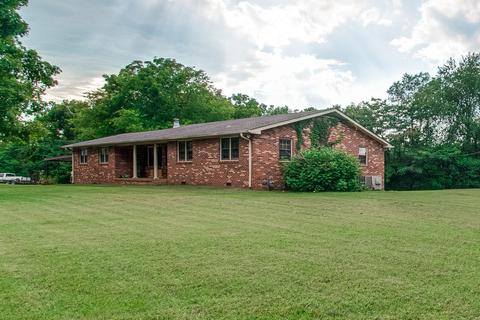 2000 Fairview Blvd, Fairview, TN 37062 photo 1
