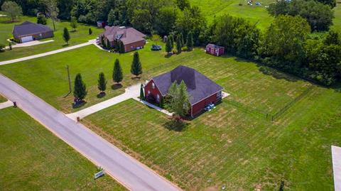 104 Glider Loop E, Eagleville, TN 37060 photo 4