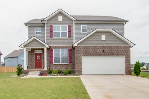 215 Mount Royal Ct, Murfreesboro, TN 37128