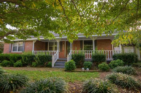 207 4th Ave N, Decherd, TN 37324 photo 1
