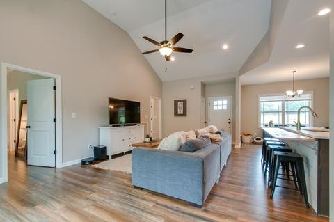 114 Black Rd, Dickson, TN 37055 photo 7