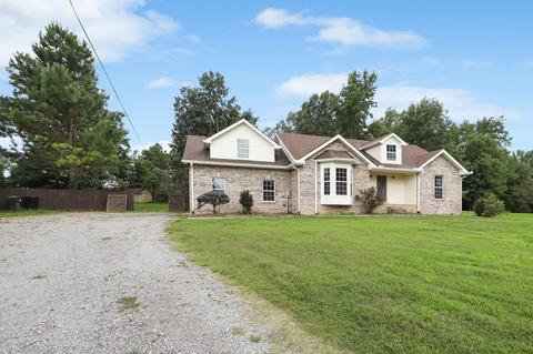 323 Independence St, Springfield, TN 37172 photo 2