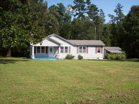 3907 Cedar St, Centerville, TN 37033 photo 1