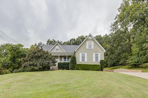 213 Stephen St, Dickson, TN 37055 photo 1