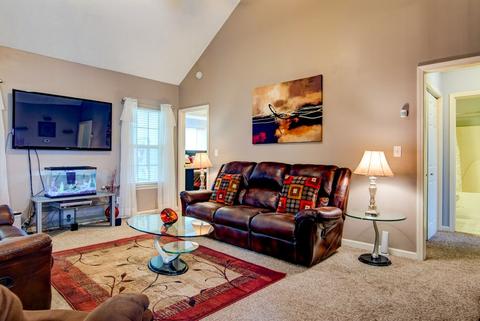 7012 Lone Eagle Dr, Murfreesboro, TN 37128 photo 2