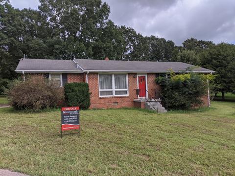 101 Marilyn Dr, Dickson, TN 37055 photo 1