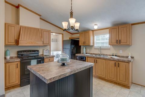 146 Oaktree Ln, Dickson, TN 37055 photo 5