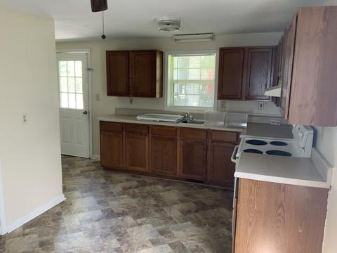 130 Pond Rd, Dickson, TN 37055 photo 4