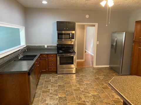 102 Bennett St, Decherd, TN 37324 photo 8