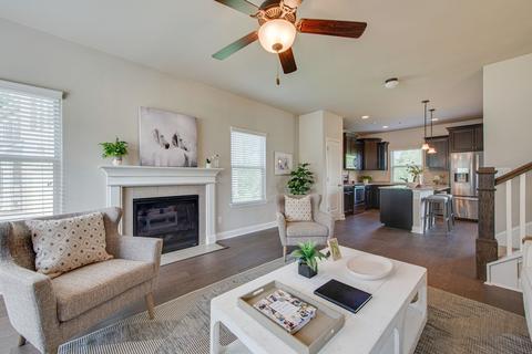 1066 Daniel Ln, Spring Hill, TN 37174 photo 4