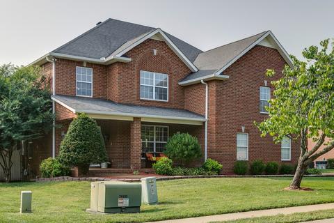 3023 Harrah Dr, Spring Hill, TN 37174 photo 1