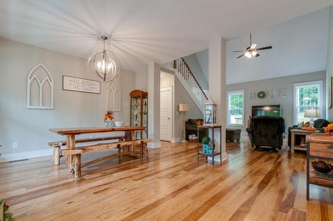 227 Stephen St, Dickson, TN 37055 photo 5