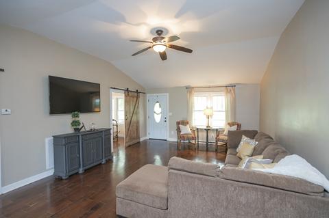 1445 Ridge Rd, Dickson, TN 37055 photo 8