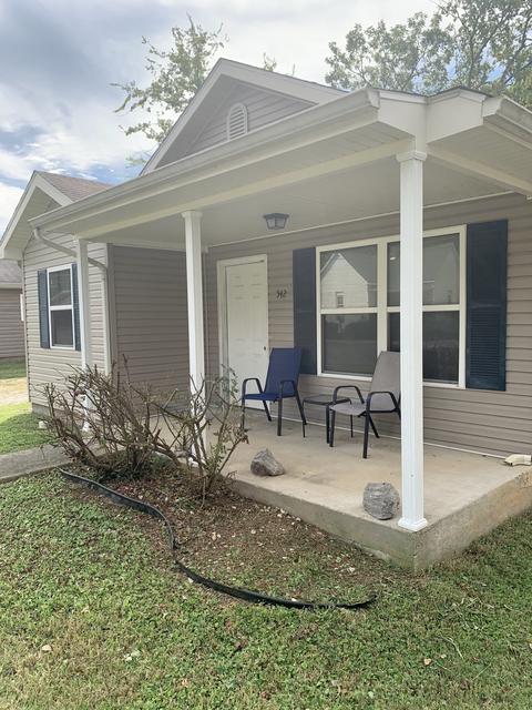 542 E Sevier St, Murfreesboro, TN 37130 photo 4