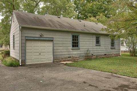 1018 Leaf Ave, Murfreesboro, TN 37130 photo 3