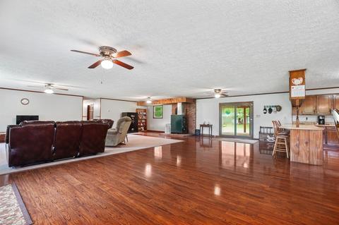 954 Prince Rd, Centerville, TN 37033 photo 13