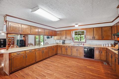 954 Prince Rd, Centerville, TN 37033 photo 6