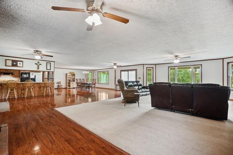 954 Prince Rd, Centerville, TN 37033 photo 9