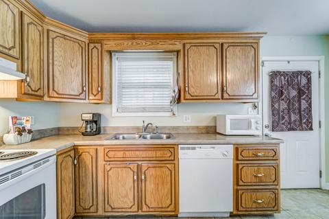 5407 Marion Rd, Cunningham, TN 37052 photo 7
