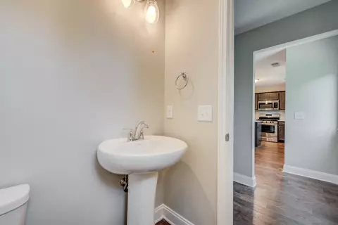 2210 Yearling Dr, Spring Hill, TN 37174 photo 9