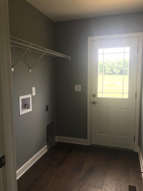 131 Silver Leaf Cir, Dickson, TN 37055 photo 9