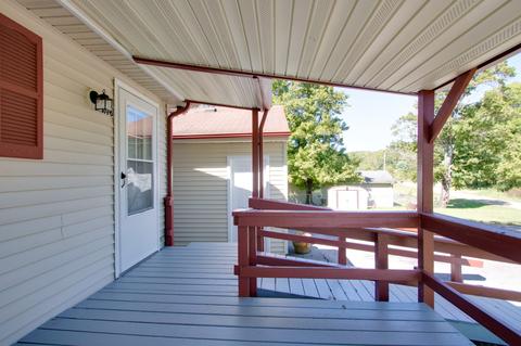 196 Paul Gregory Rd, Bethpage, TN 37022 photo 6
