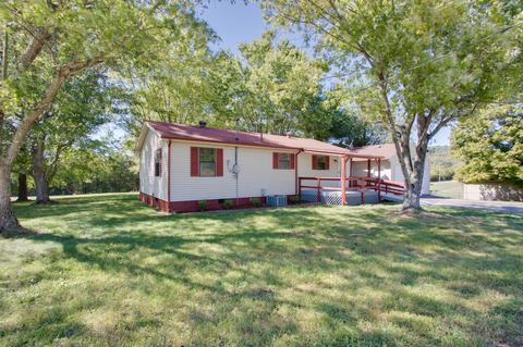 196 Paul Gregory Rd, Bethpage, TN 37022 photo 3
