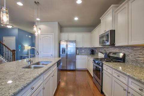 3016 Alan Dr, Spring Hill, TN 37174 photo 4