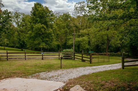 375 Moore Rd, Dickson, TN 37055 photo 40