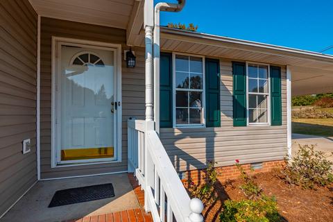 100 Red Oak Cir, Dickson, TN 37055 photo 2