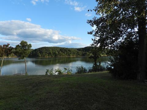 288 River Trace Dr, Dover, TN 37058 photo 3