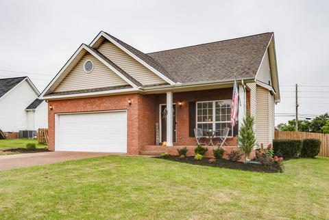 2932 Hearthside Dr, Spring Hill, TN 37174 photo 1